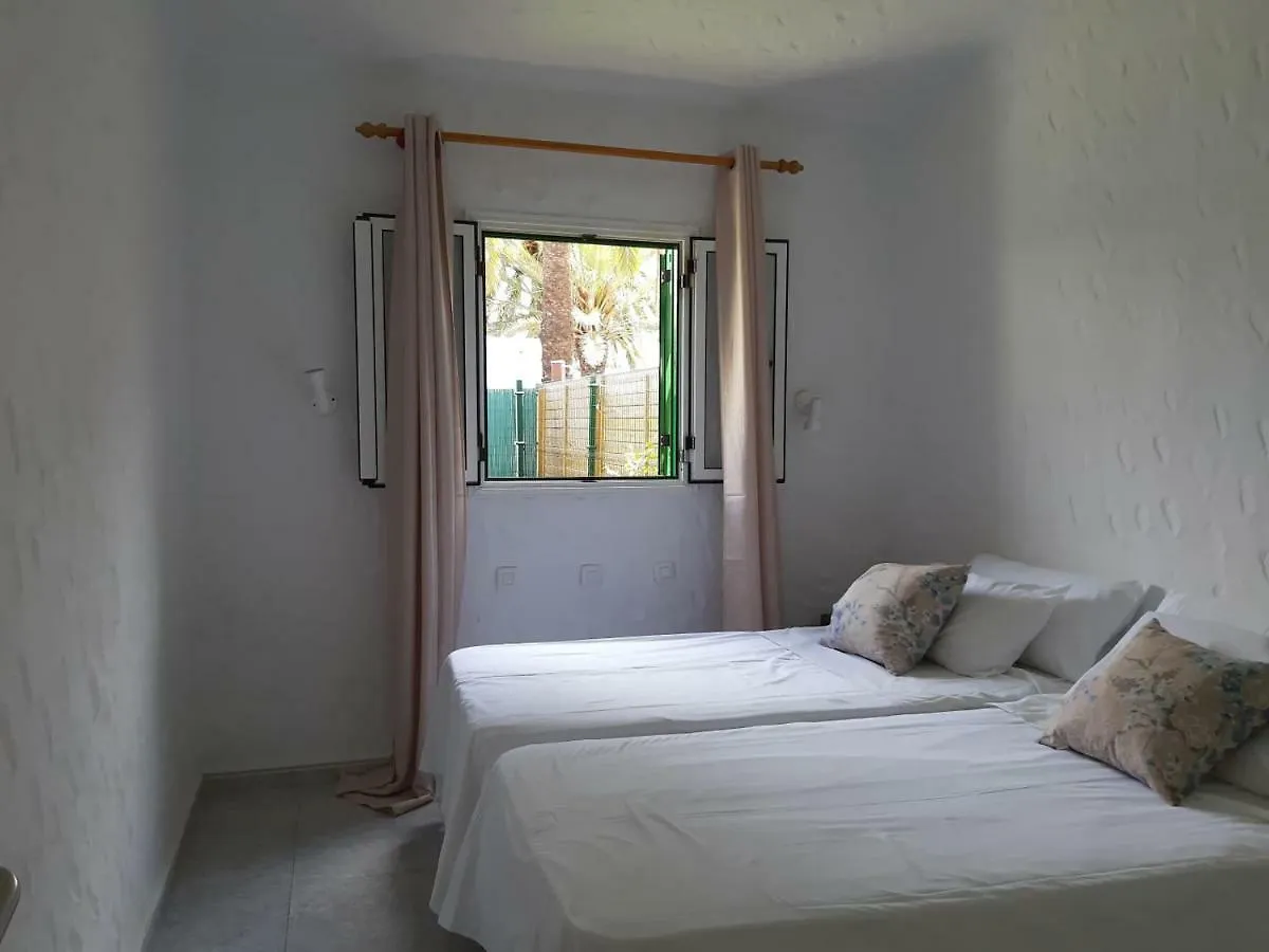 Bungalow With Private Garden Nex To Yumbo Center Villa Maspalomas  España